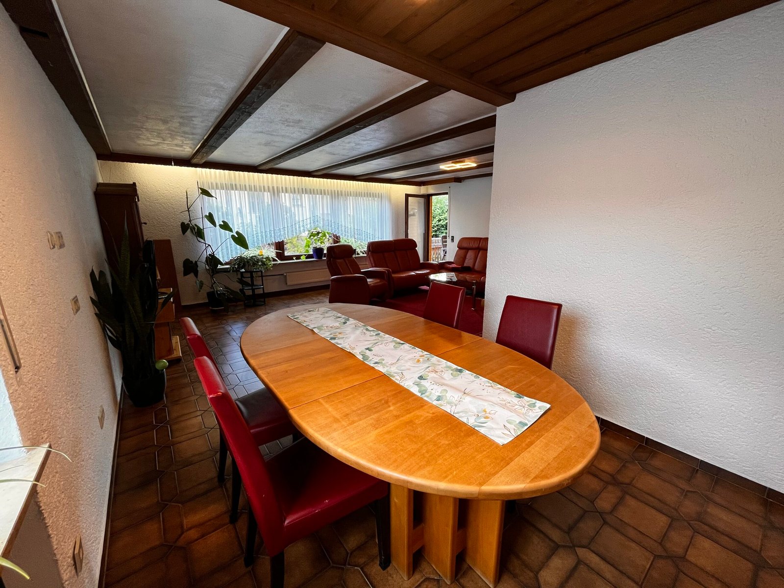 Gemütlicher Essbereich in der Ferienwohnung